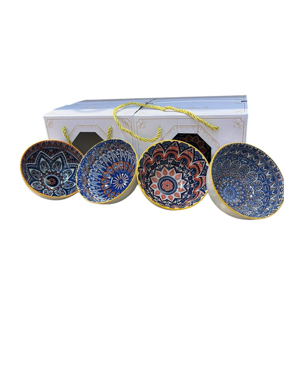 Japanese Style Ceramic Bowl Set of 4