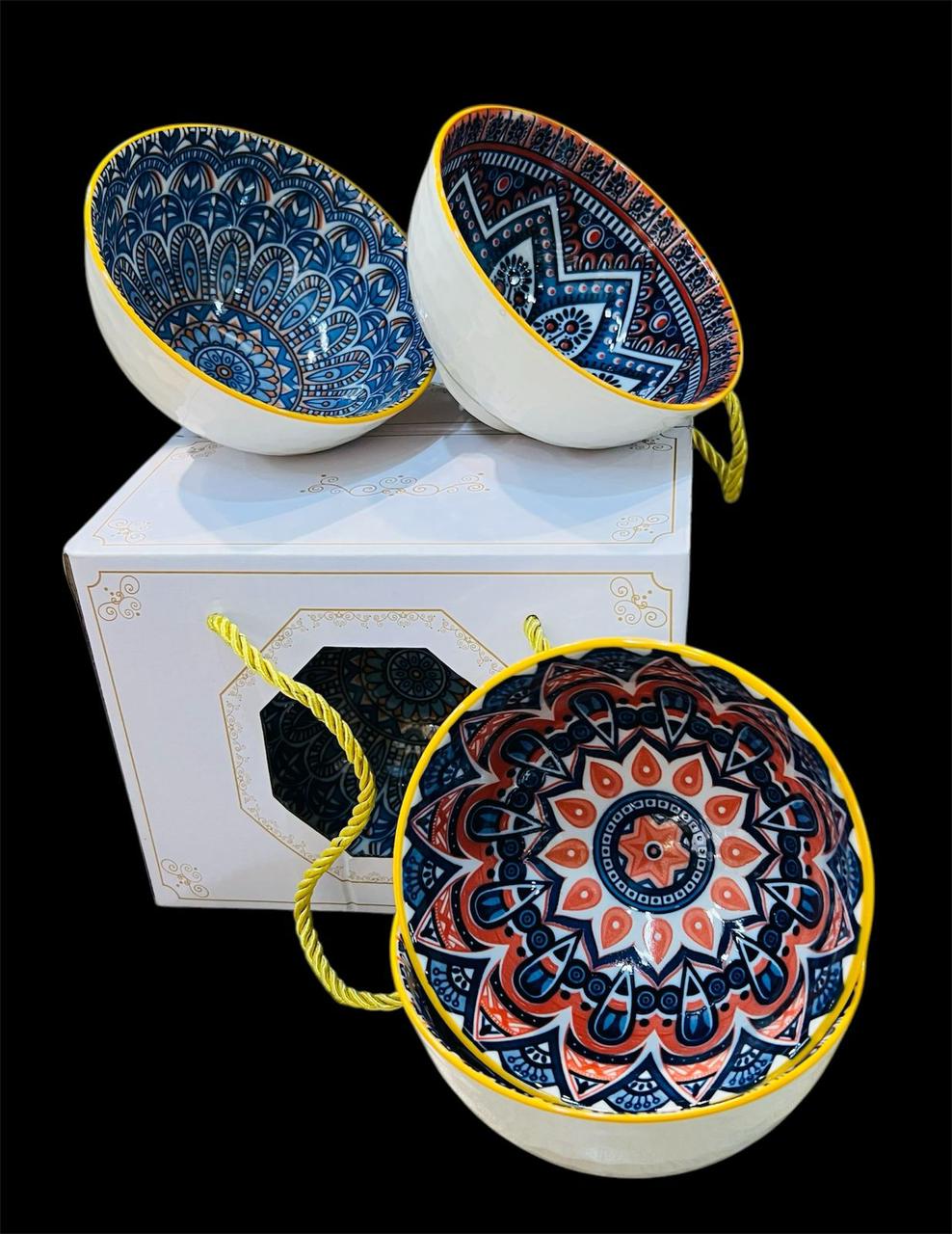 Japanese Style Ceramic Bowl Set of 4