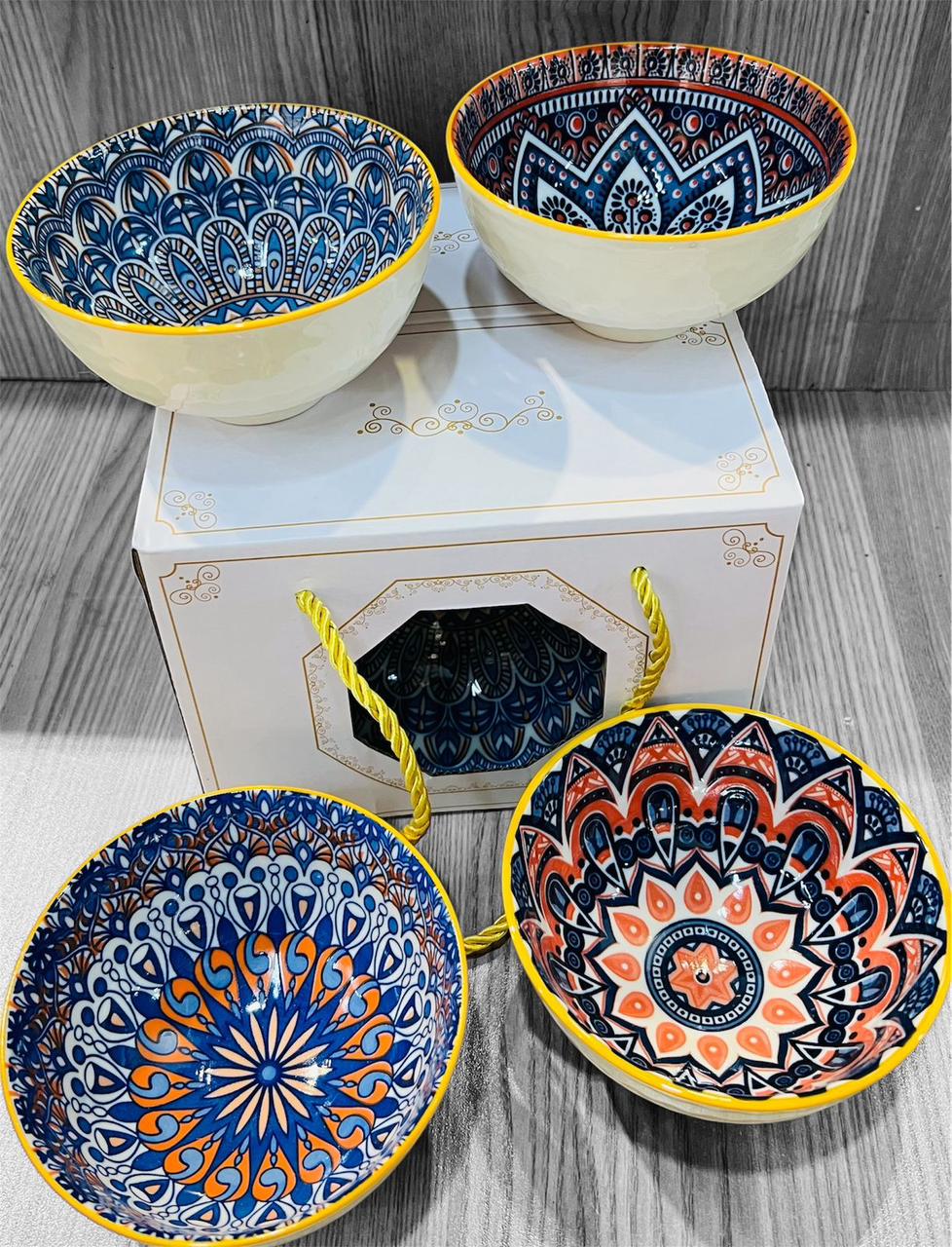 Japanese Style Ceramic Bowl Set of 4
