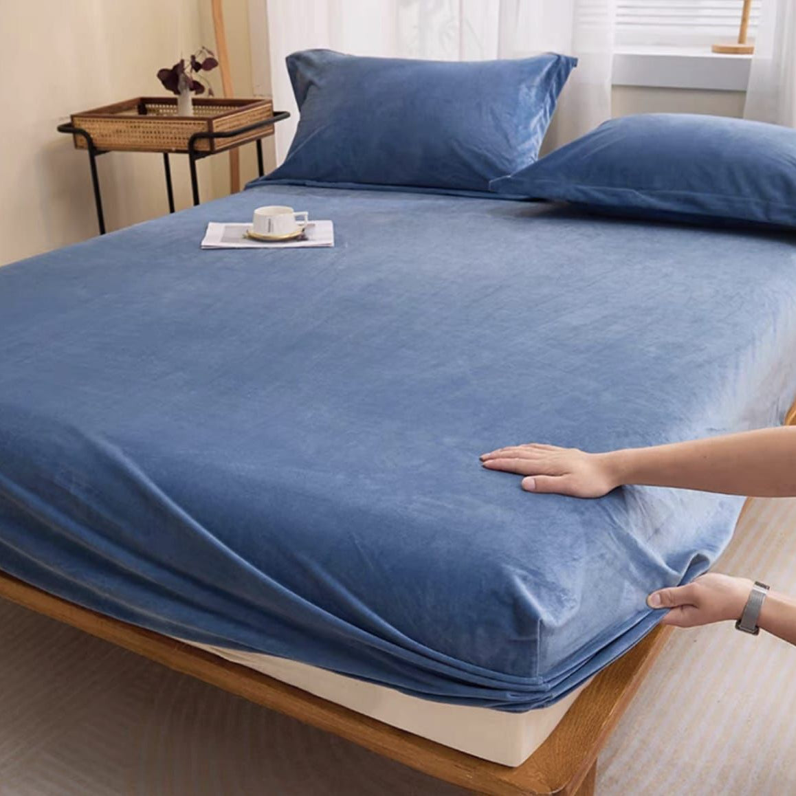 Velvet Bedsheet