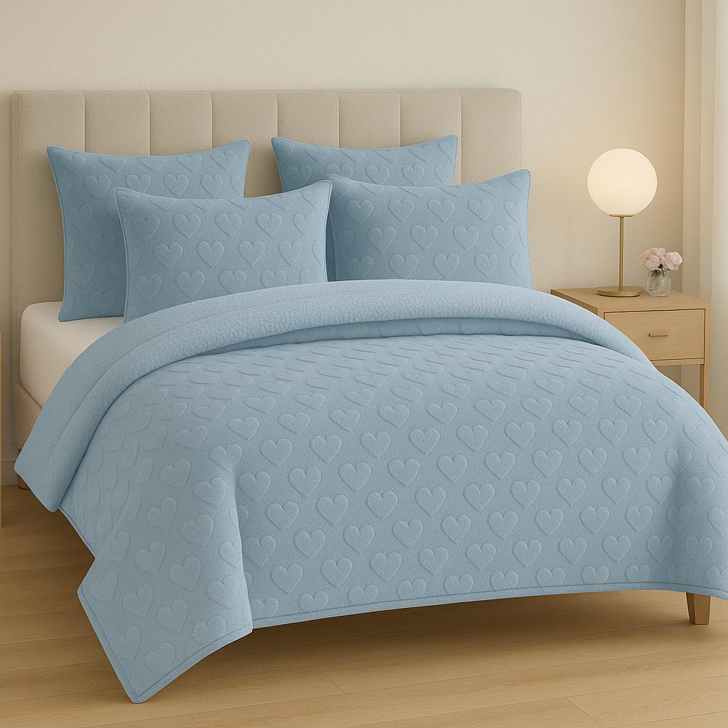 Heart Fleece Comforter
