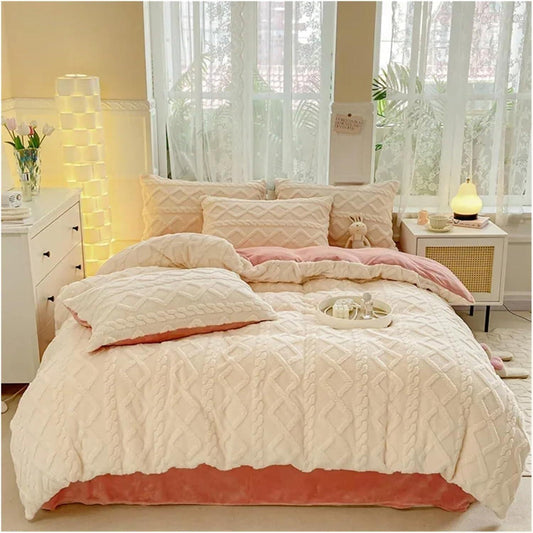 Geometric Fleece Comforter